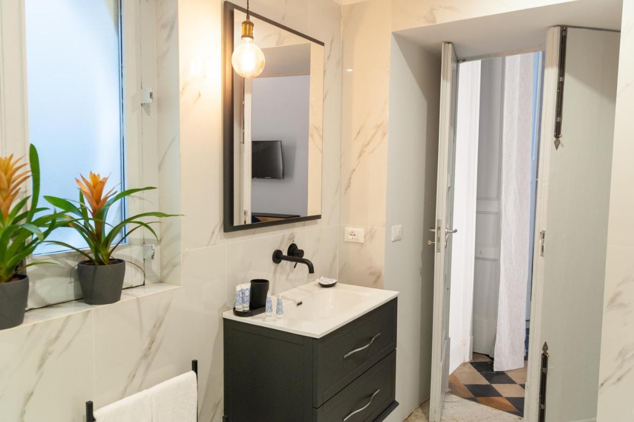 Catarina Suites - Centro Storico 카타니아 외부 사진