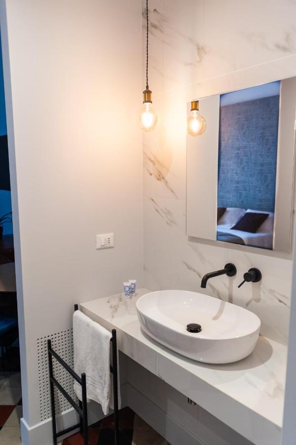 Catarina Suites - Centro Storico 카타니아 외부 사진